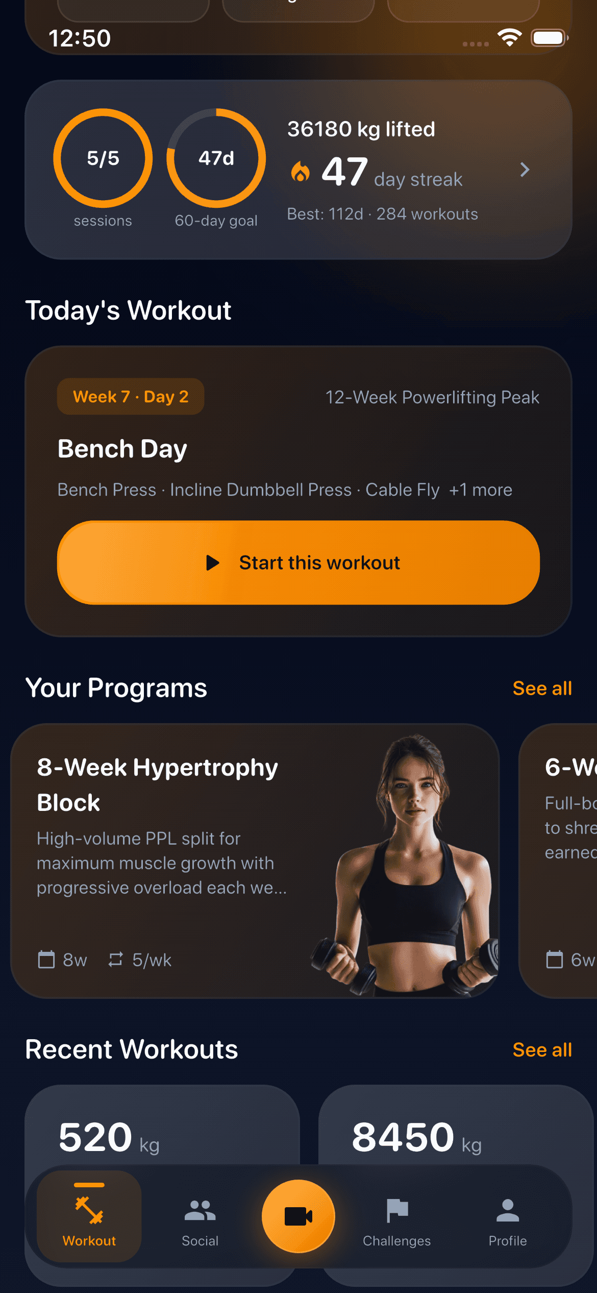 DilFit home dashboard with streak, volume and today's workout